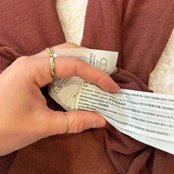 Abercrombie & Fitch Long Sleeve Button Up Top Soft AF Women S - Picture 4 of 5